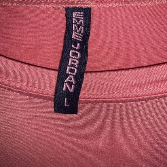 Pink Graphic Tee With "Beautiful" Print & Leopard Accents By Emme Jordan Soft Po - Picture 2 of 7